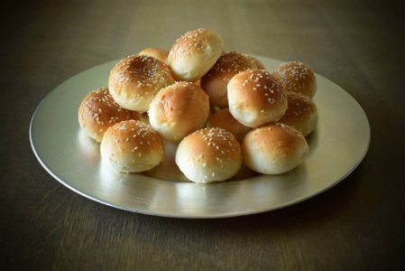 Pains burger maison tendres et moelleux